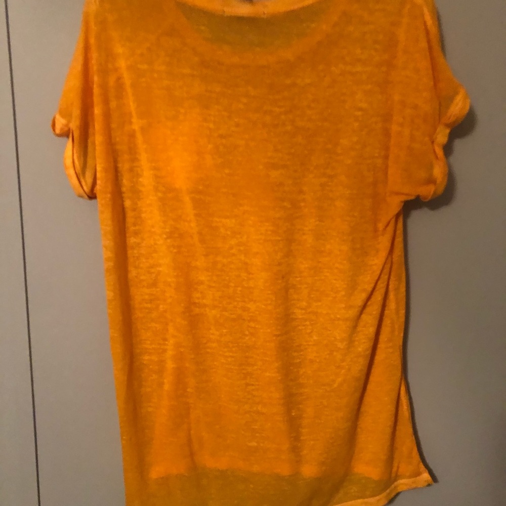 Orange top - Picture 2 of 2